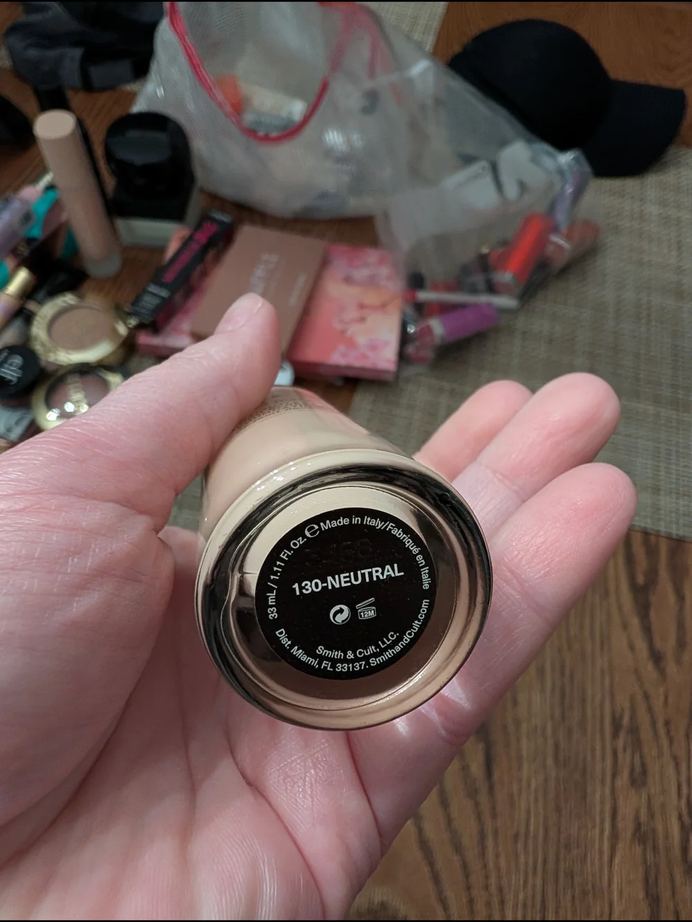Smith & Cult Veiled Threat Weightless Micro-Blurring Foundation 130 - Neutral